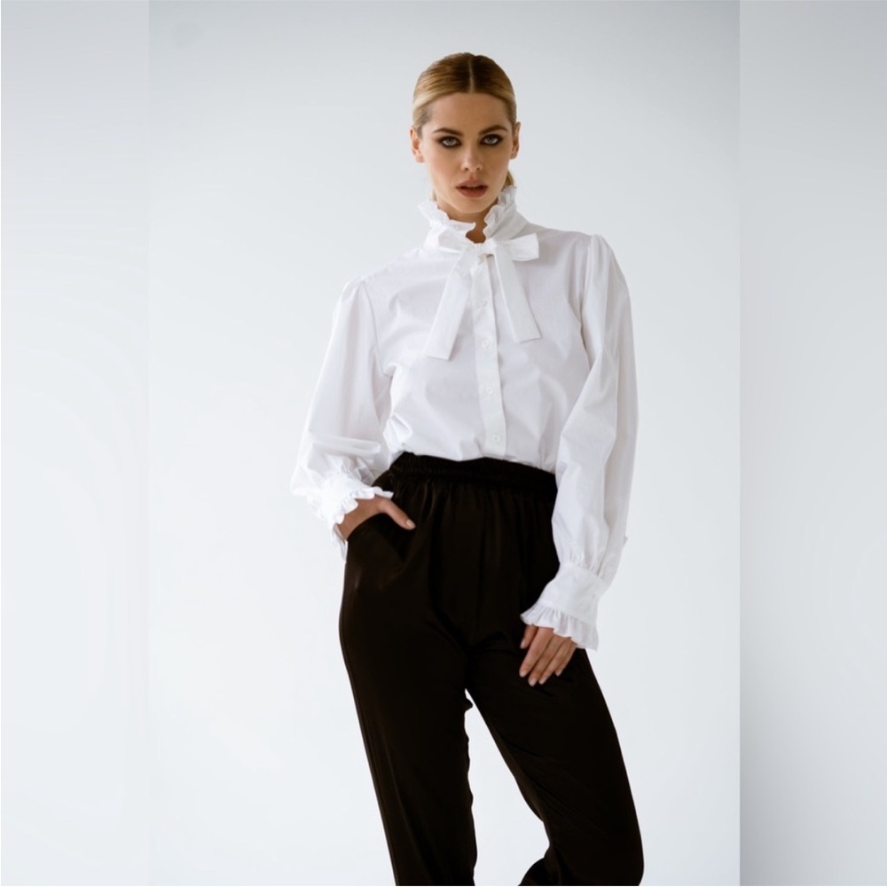 MONICA NERA DITA SHIRT white S perfect condition Smoke and pet free home